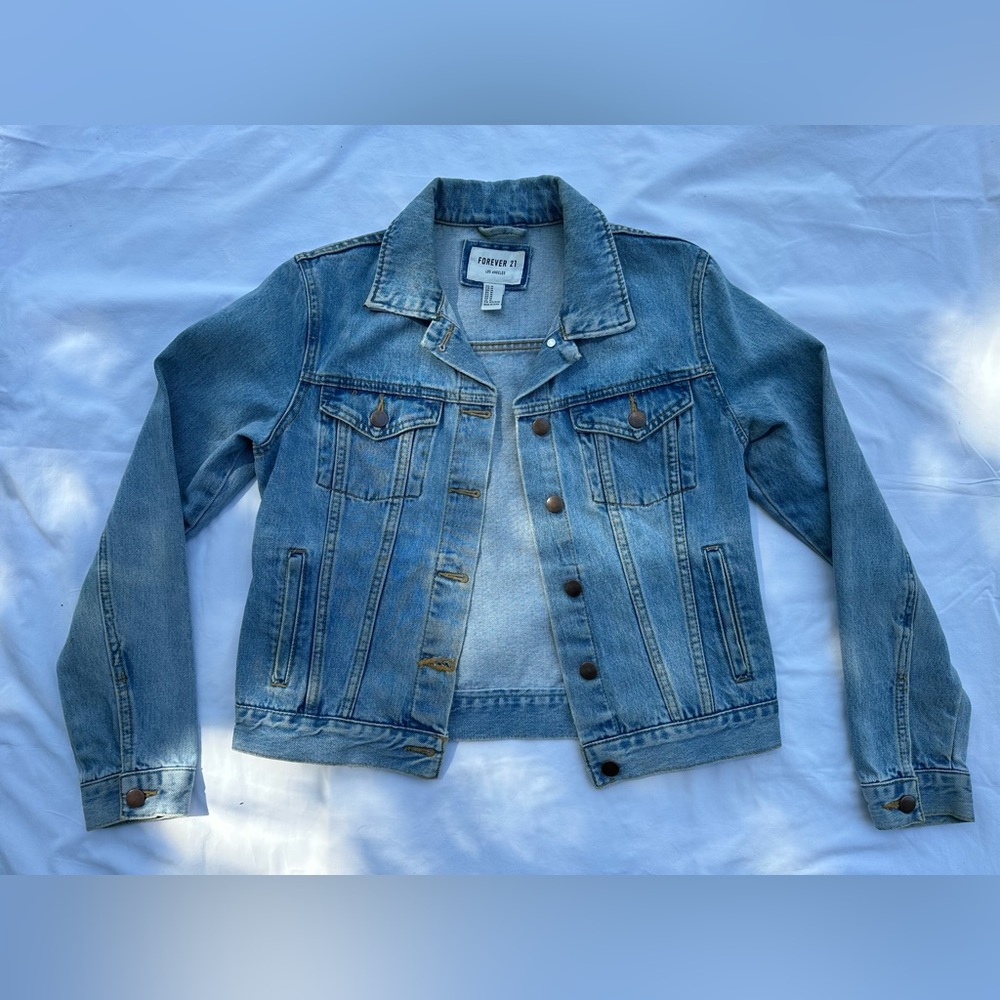 Forever 21 Blue Cropped Jean Jacket with Pointed Collar